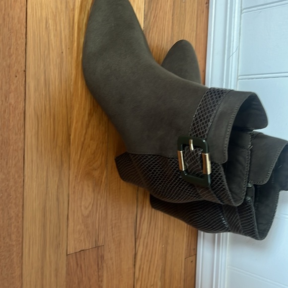 Karen Scott booties - Picture 8 of 9